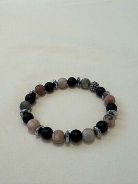 Beaded Stretch Bracelet in Black and Beige with Silver Accents